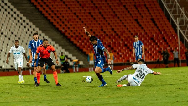 Essential hydration strategies for sport bike riders taking on long rides across the uk